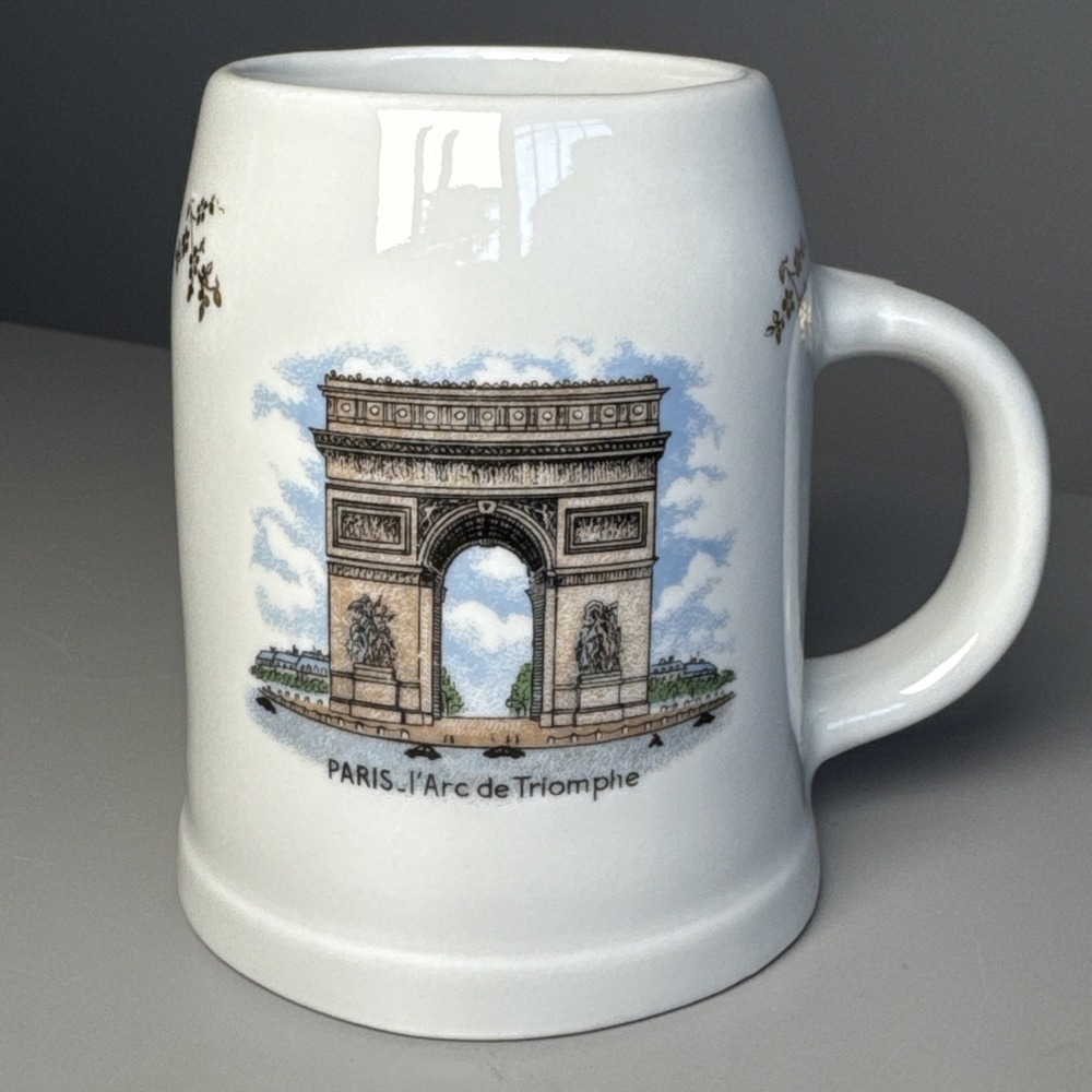 Paris Souvenir Mug Porcelaine d'art Creations Florence L'Arc de Triomphe France